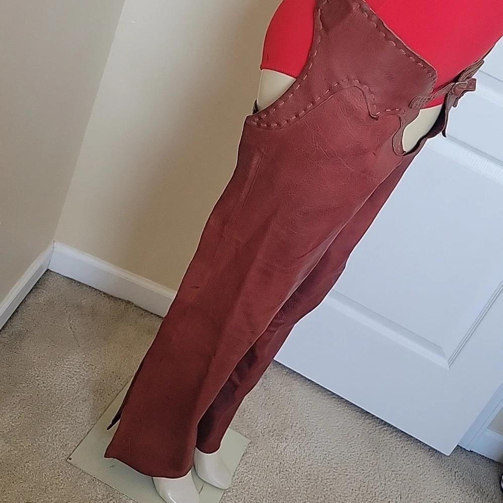 Vintage Chaps - Picture 3 of 12